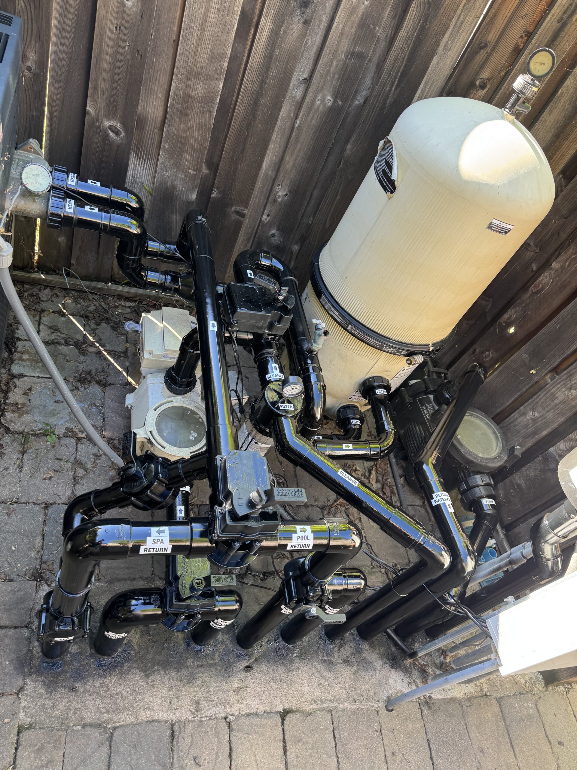 Pool Maintenance Upgrades – Weir Door, Inline Filter & Spa Fittings Replacement